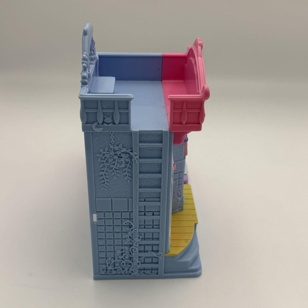 Fisher Price 2003 Mattel Sweet Streets Swimming Pool & Accessories Y2K Toy - Picture 3 of 5